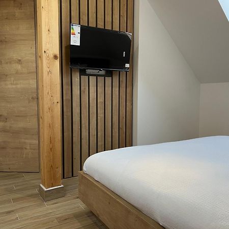 Zlatni Odmor Aparthotel ซลาตีบอร์ ภายนอก รูปภาพ