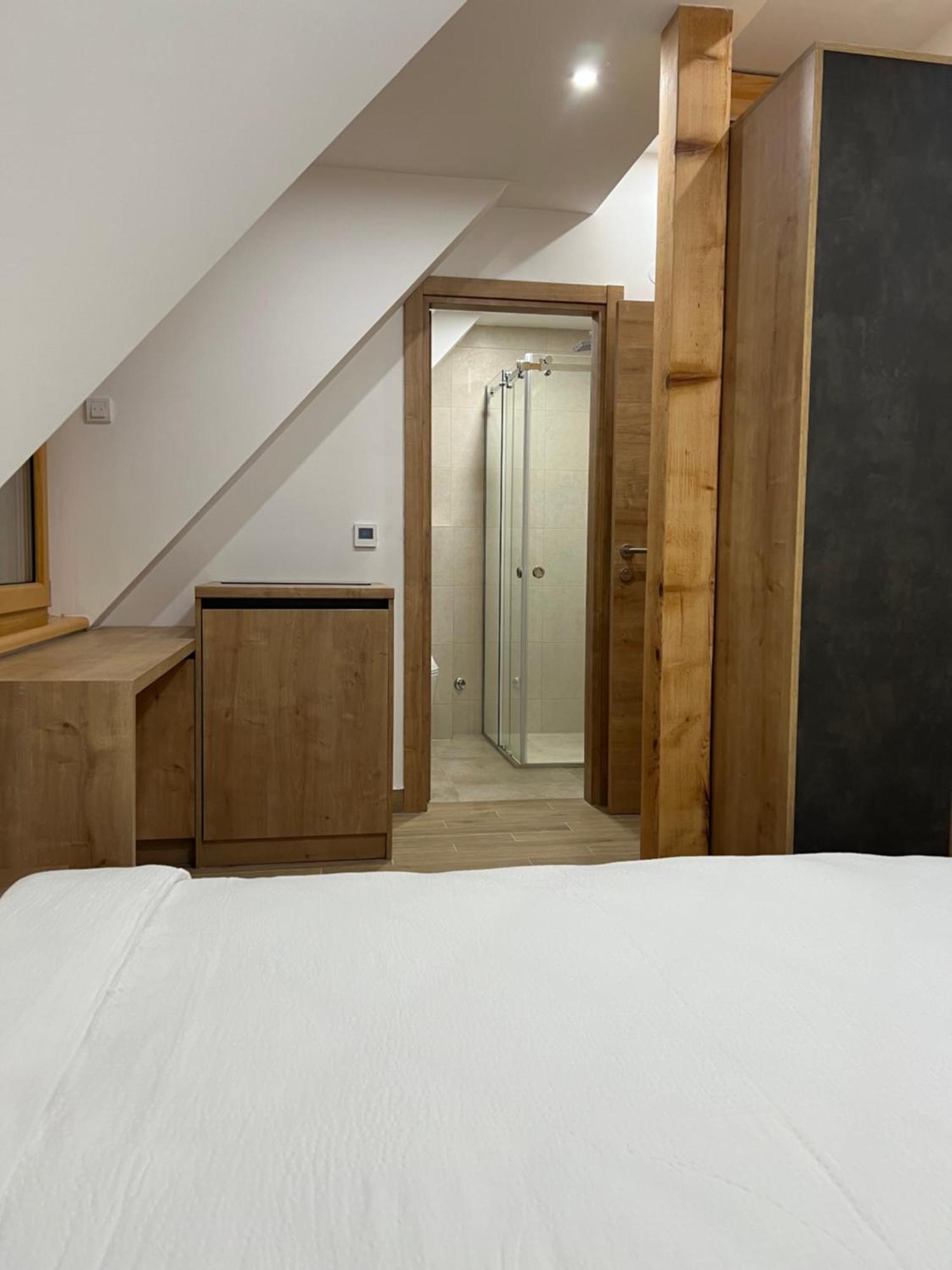 Zlatni Odmor Aparthotel ซลาตีบอร์ ภายนอก รูปภาพ