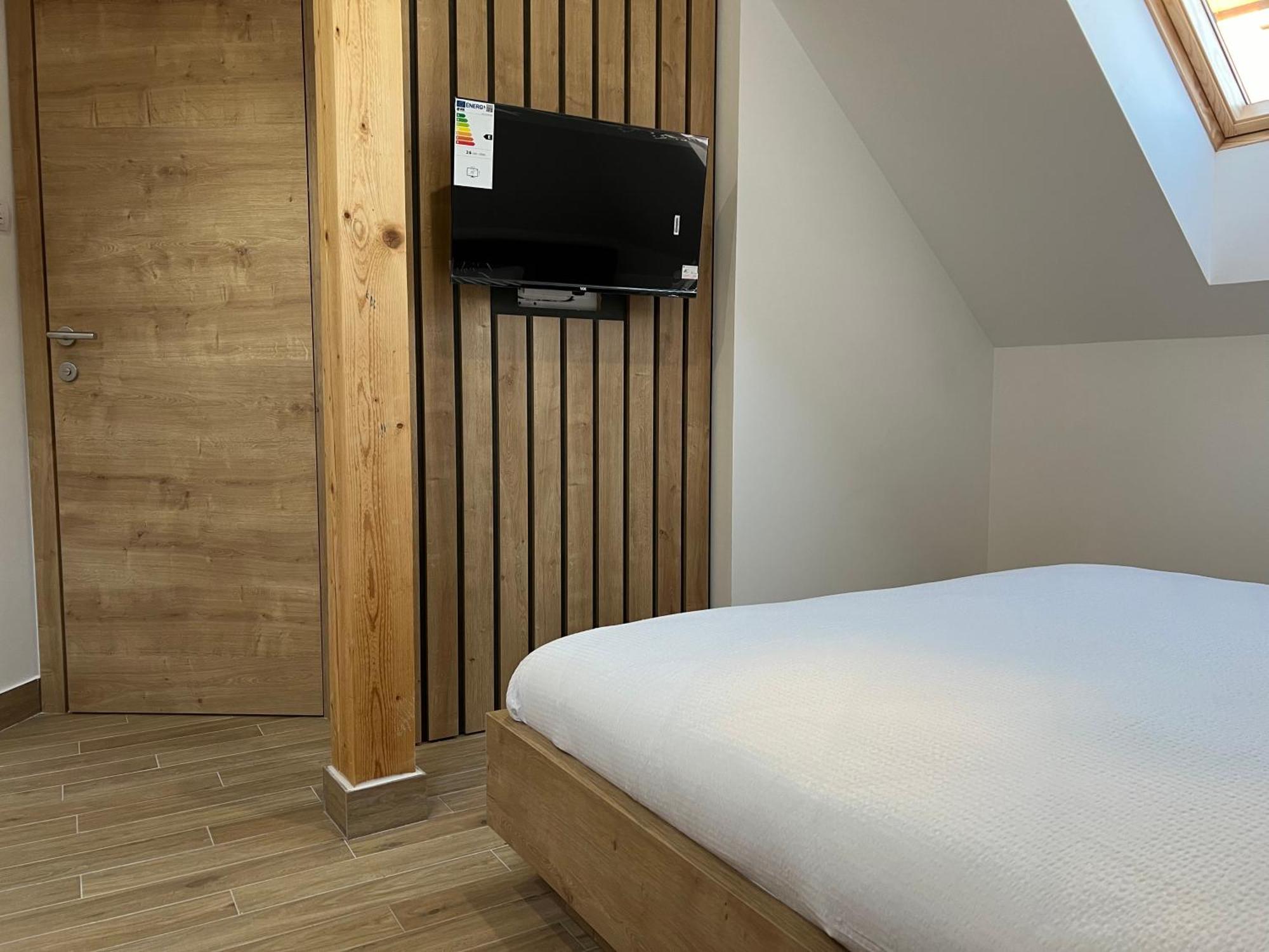 Zlatni Odmor Aparthotel ซลาตีบอร์ ภายนอก รูปภาพ