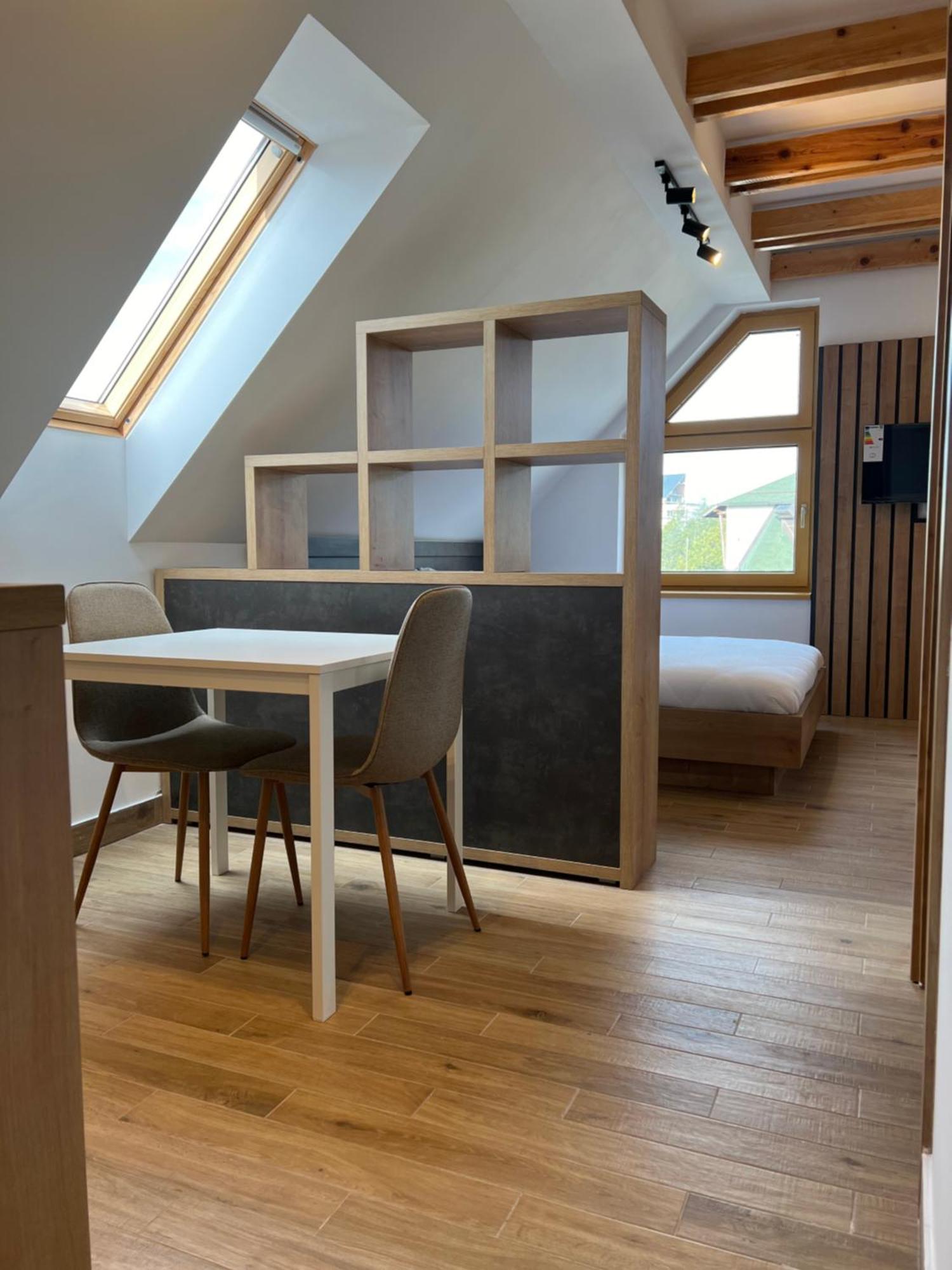 Zlatni Odmor Aparthotel ซลาตีบอร์ ภายนอก รูปภาพ